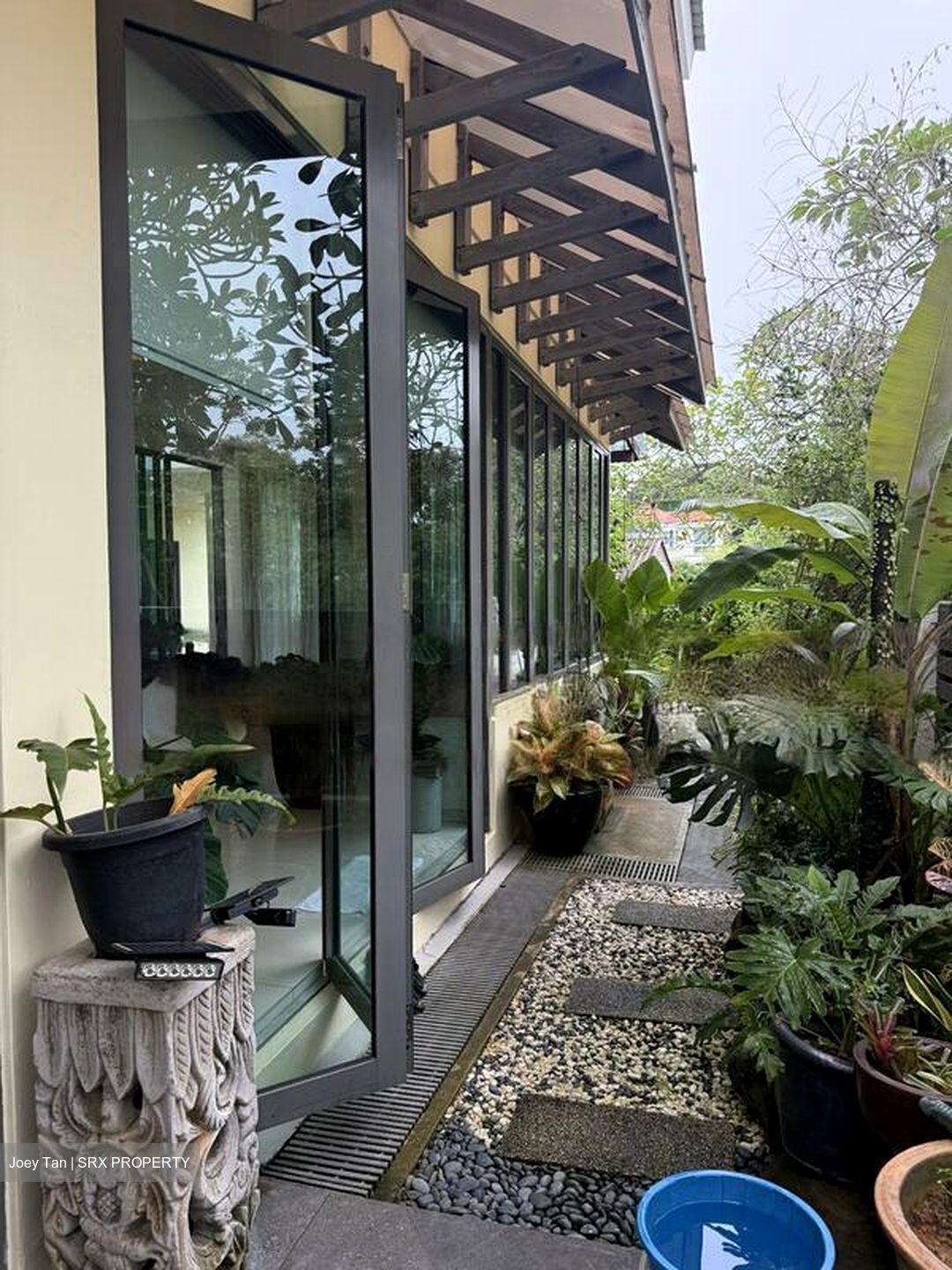 Tanah Merah Besar Lane (D17), Detached #483737391